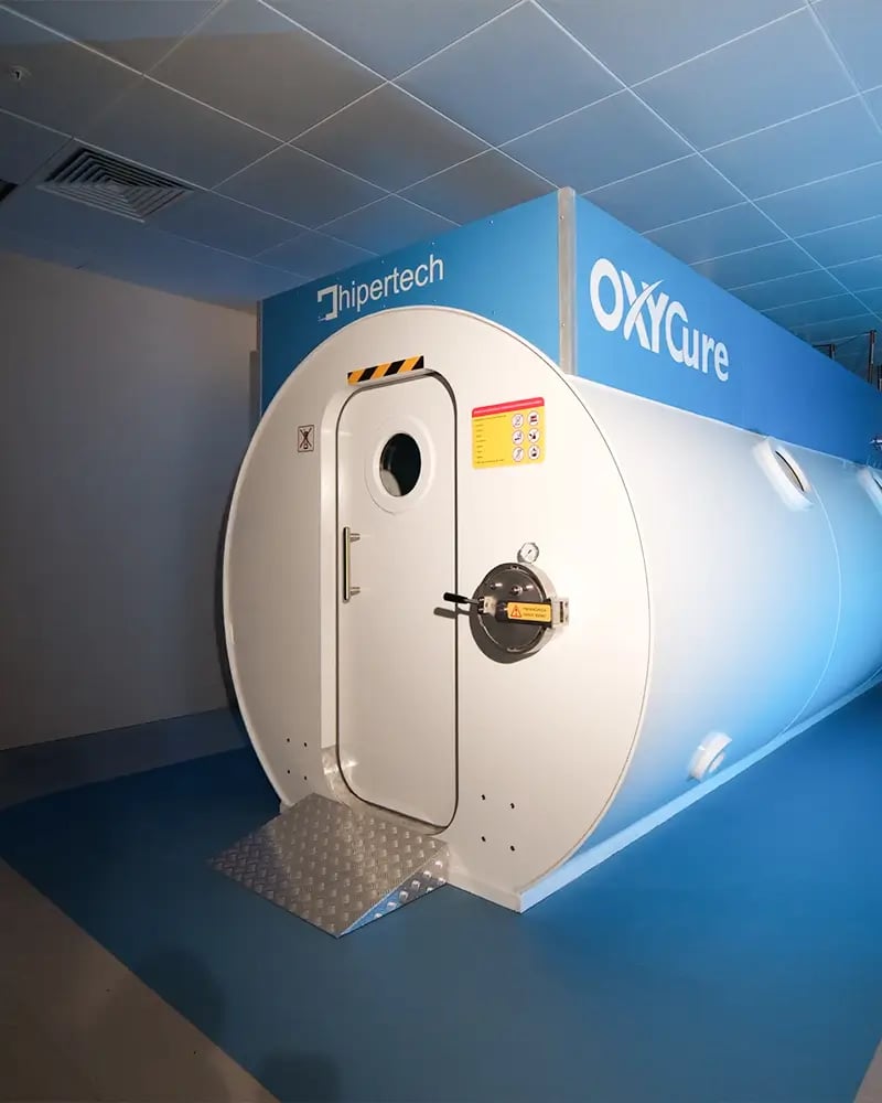 hyperbaric chamber, OxyCure at Vera Clinic