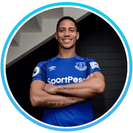 Steven Pienaar celebrity hair transplant before and after