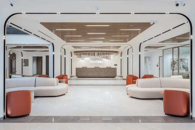 Empfang und Wartebereich von Vera Clinic in Istanbul