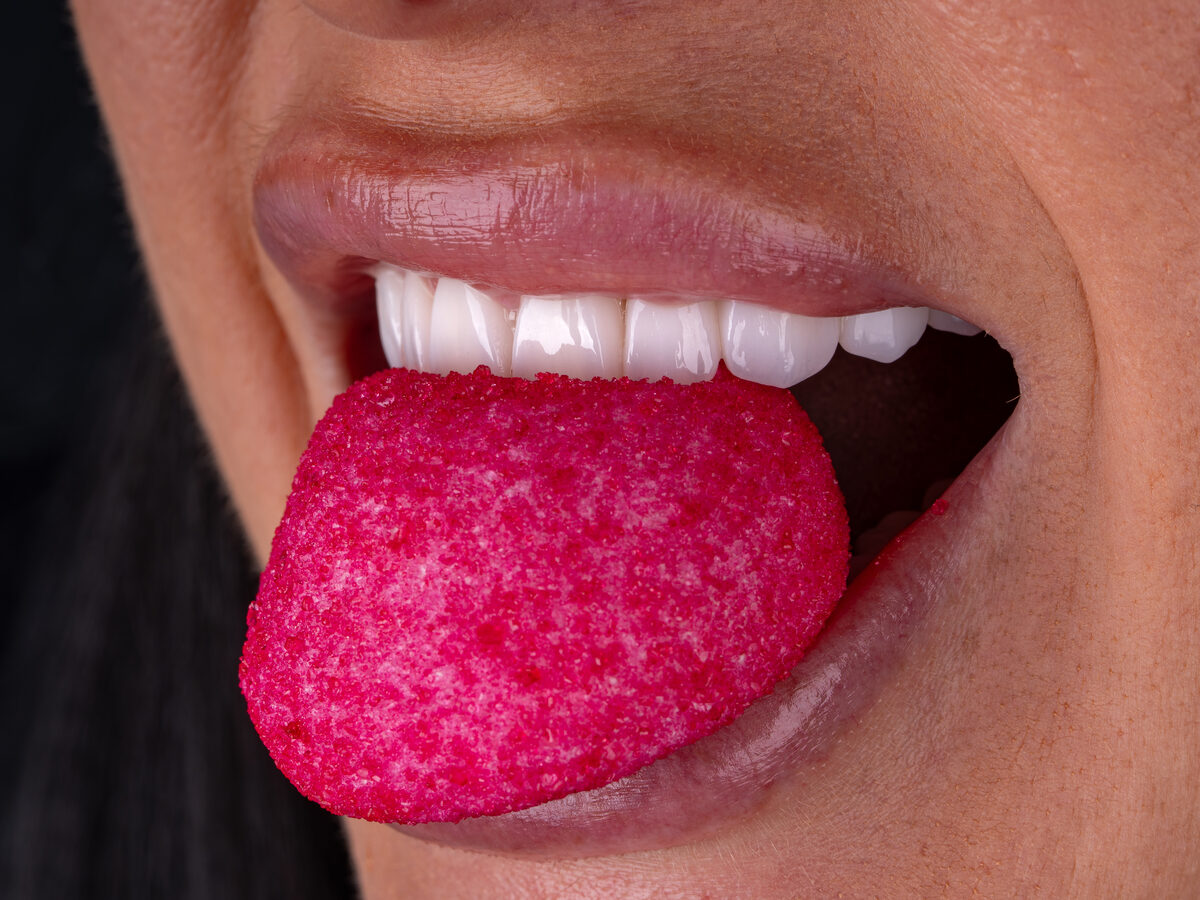 Close-up of front teeth finished with ceramic veneers