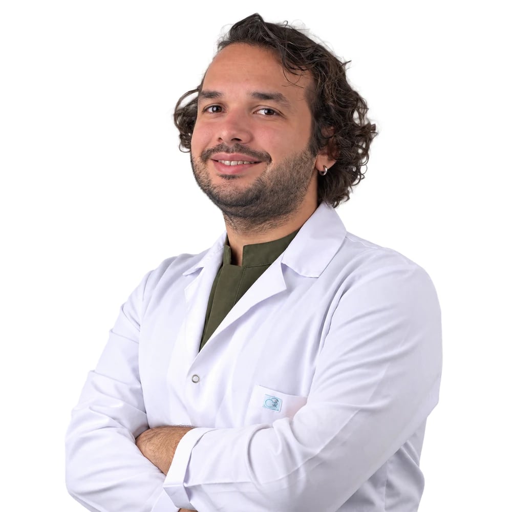 Médico de Trasplante Capilar Turquía – Dt. Mehmet Ersay